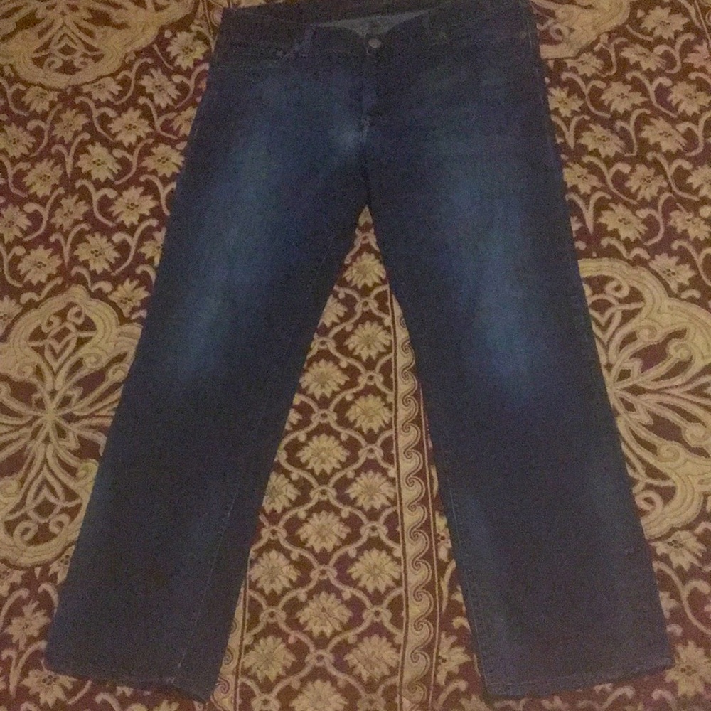Almost perfect pair of med blue Calvin Kline jeans can’t tell they’re not new